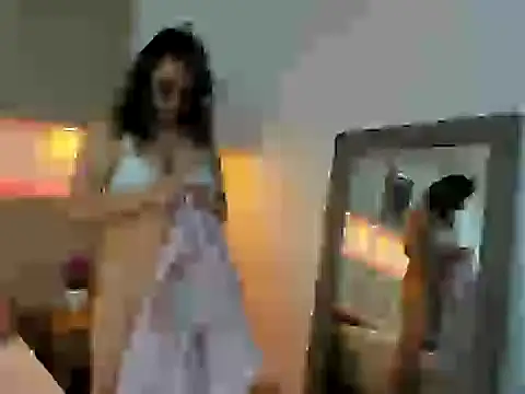 Snapshot of Ellaa_honey chatting on April 4, 2026, 1:08 pm Ellaa honey online show from April 4, 2026, 1:08 pm