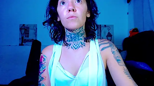 LannieGonzales online show from May 9, 2026, 8:14 pm