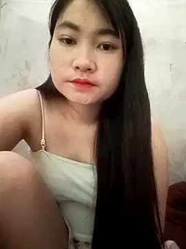 Linh Hoang online show from May 20, 2026, 2:07 am