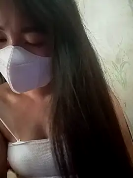 Linh Hoang online show from May 22, 2026, 5:25 am