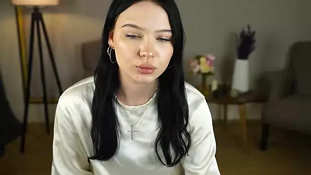 NeliaPotestio online show from March 31, 2026, 11:54 am