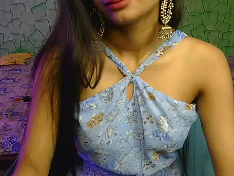 avni222 online show from April 18, 2026, 5:11 am