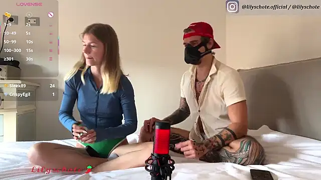 thePhantomXtheBeast online show from April 16, 2026, 4:41 pm