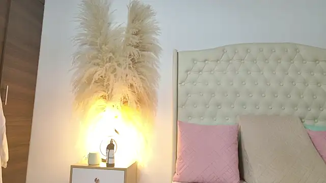 KeendallRouse online show from July 2, 2026, 5:13 am