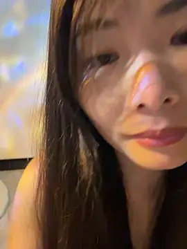 Xiaoyunduo1 online show from April 19, 2026, 6:10 pm