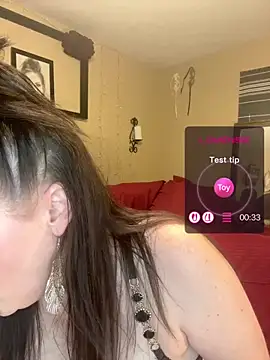 Snapshot of taylorsunshine chatting on May 16, 2026, 10:19 pm taylorsunshine online show from May 16, 2026, 10:19 pm