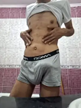 Seifo4 online show from April 14, 2026, 9:43 pm