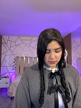 ELA TAY1 online show from May 15, 2026, 12:45 pm