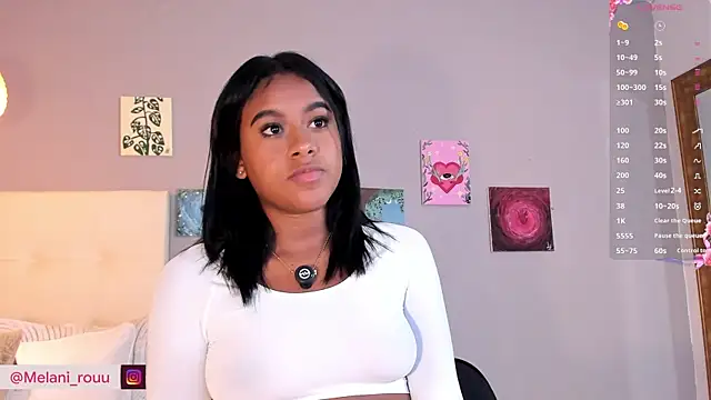 Melaniaa Roussee online show from May 25, 2026, 2:39 am