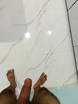 Snapshot of yourdreamman007_ chatting on April 4, 2026, 4:15 pm yourdreamman007 online show from April 4, 2026, 4:15 pm