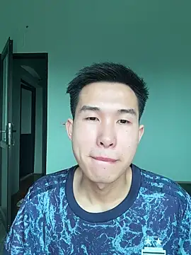 tuanhip online show from April 7, 2026, 2:12 am