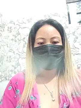 Bristy BigBoobs online show from April 15, 2026, 3:52 pm