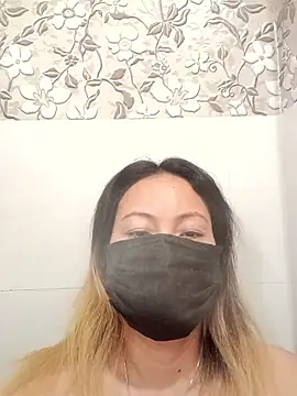 Bristy BigBoobs online show from April 24, 2026, 6:16 am