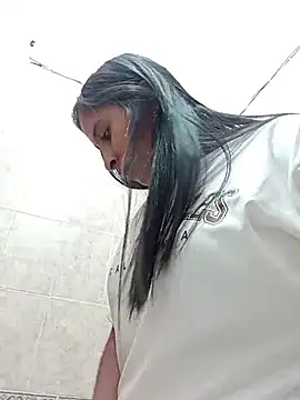Snapshot of SofiaMendez1_ chatting on July 16, 2026, 2:45 pm SofiaMendez1 online show from July 16, 2026, 2:45 pm