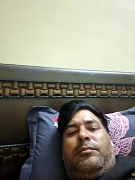 Snapshot of Anurag-Sindhu chatting on April 7, 2026, 5:13 pm Anurag-Sindhu online show from April 7, 2026, 5:13 pm