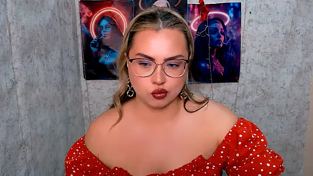 AminaSoul  online show from April 17, 2026, 6:49 am