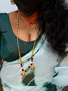 Snapshot of Priya_smiley chatting on April 8, 2026, 12:49 pm Priya smiley online show from April 8, 2026, 12:49 pm