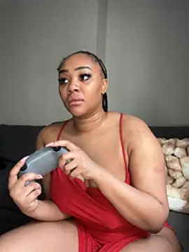 Snapshot of sky_velvetx chatting on April 7, 2026, 12:38 pm sky velvetx online show from April 7, 2026, 12:38 pm