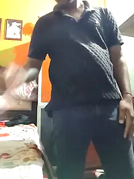 RajaDarling26 online show from April 30, 2026, 3:46 am