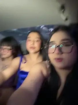 AlisonRose  online show from May 7, 2026, 10:59 pm