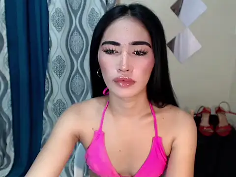 urasiankylie online show from May 24, 2026, 7:08 pm