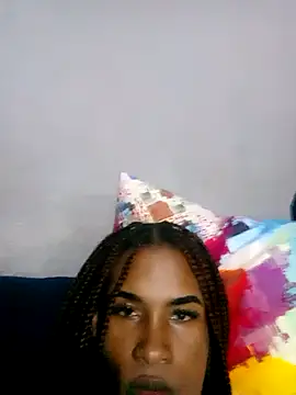 Snapshot of Aphiwe-1 chatting on July 4, 2026, 5:57 am Aphiwe-1 online show from July 4, 2026, 5:57 am