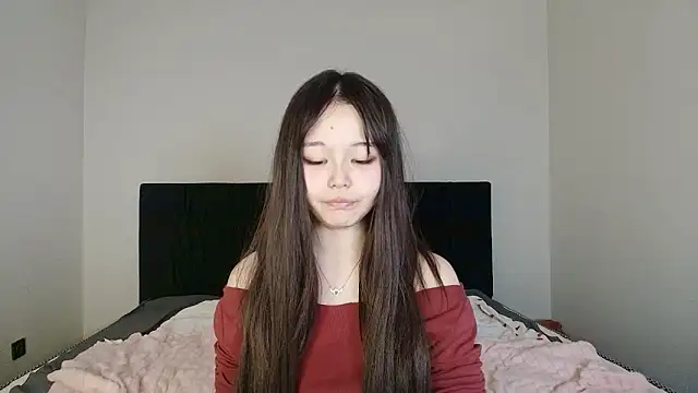 sayanim0 online show from April 14, 2026, 1:17 pm