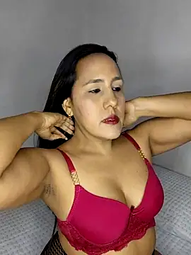 Paulina 06 online show from May 29, 2026, 7:34 pm