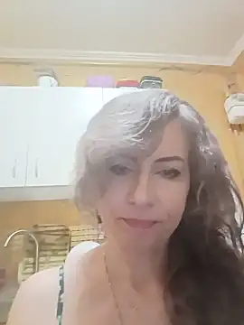 TaynaSecret online show from May 22, 2026, 8:47 pm