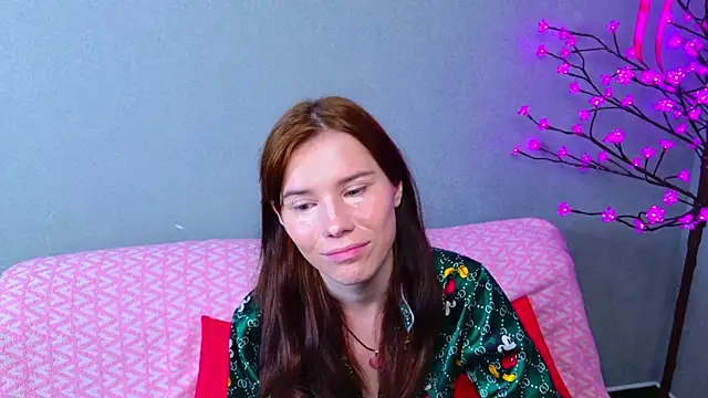 CleoBloom  online show from July 8, 2026, 3:11 am