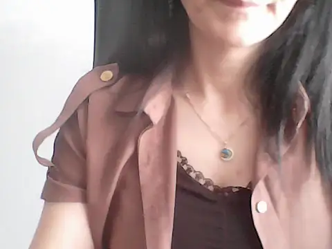 Snapshot of sara_41 chatting on July 8, 2026, 10:42 am sara 41 online show from July 8, 2026, 10:42 am