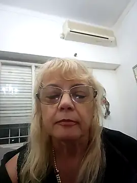 Snapshot of MatureElegantWidow chatting on April 10, 2026, 10:14 pm MatureElegantWidow online show from April 10, 2026, 10:14 pm