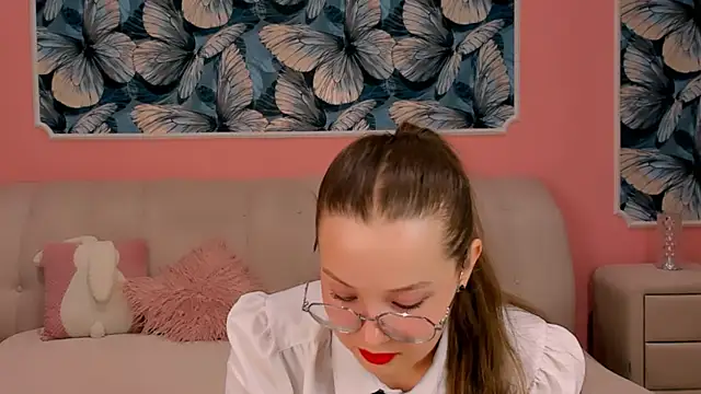 SYDNEY DIAMONDS online show from April 4, 2026, 3:53 pm