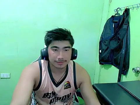Snapshot of Hunkfireman chatting on May 31, 2026, 11:50 pm Hunkfireman online show from May 31, 2026, 11:50 pm