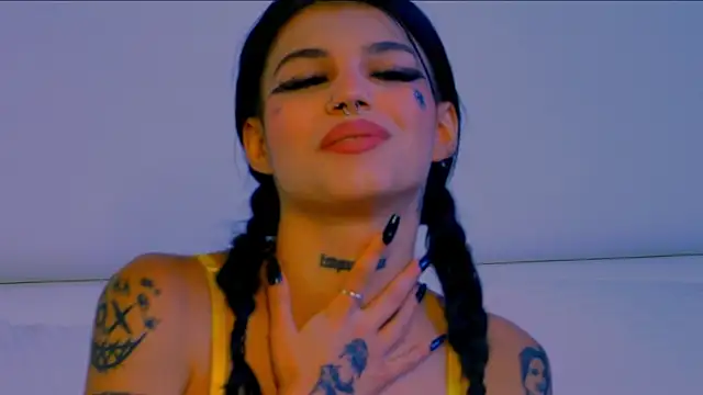 YasminnStorm online show from June 25, 2026, 4:34 am