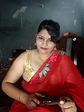 Riyashrma001 online show from April 21, 2026, 6:01 pm