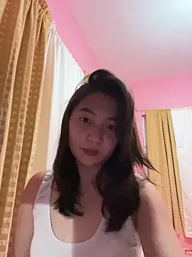 Snapshot of onlykays_ chatting on April 3, 2026, 4:05 pm onlykays online show from April 3, 2026, 4:05 pm