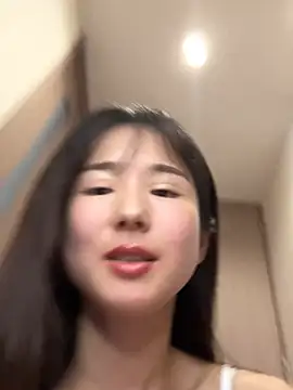 Snapshot of Hinako_0012 chatting on April 28, 2026, 4:39 am Hinako 0012 online show from April 28, 2026, 4:39 am