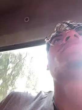 cachero0224 online show from April 6, 2026, 12:39 pm