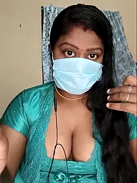 Romantic Woman online show from April 23, 2026, 12:56 am