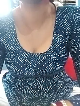 Alisha-sexy online show from April 13, 2026, 3:56 am