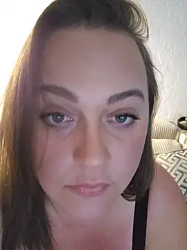 Blondibaby online show from June 14, 2026, 8:55 pm