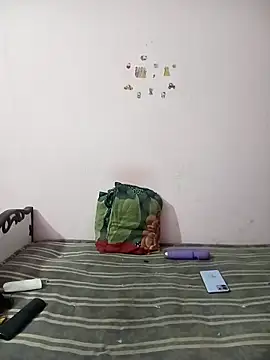 MANSI HORNI86 online show from April 19, 2026, 6:10 pm