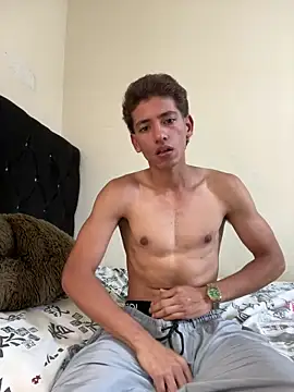 Gaby1823 online show from April 13, 2026, 5:40 pm