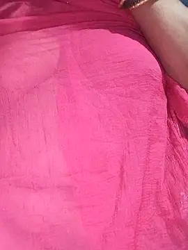 Snapshot of Desi_hot_bhabhi01 chatting on May 5, 2026, 4:59 pm Desi hot bhabhi01 online show from May 5, 2026, 4:59 pm