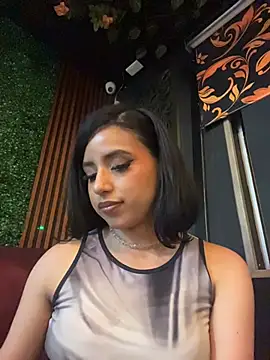 Snapshot of SusanneGrace chatting on May 27, 2026, 1:57 am SusanneGrace online show from May 27, 2026, 1:57 am