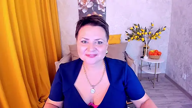 AnnaCorlane online show from May 6, 2026, 11:59 am