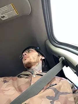 trunorthheavy online show from April 4, 2026, 10:07 pm