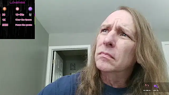 Snapshot of Magnus_Luv chatting on May 28, 2026, 4:48 pm Magnus Luv online show from May 28, 2026, 4:48 pm