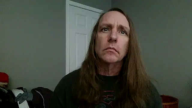 Magnus Luv online show from July 9, 2026, 4:44 pm